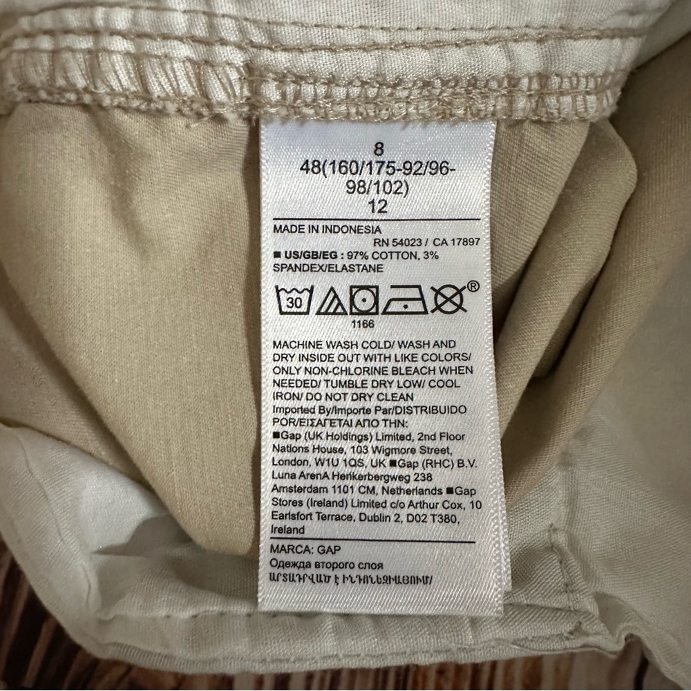 Gap 5” Girlfriend Khaki Shorts Size 8 - Picture 10 of 10